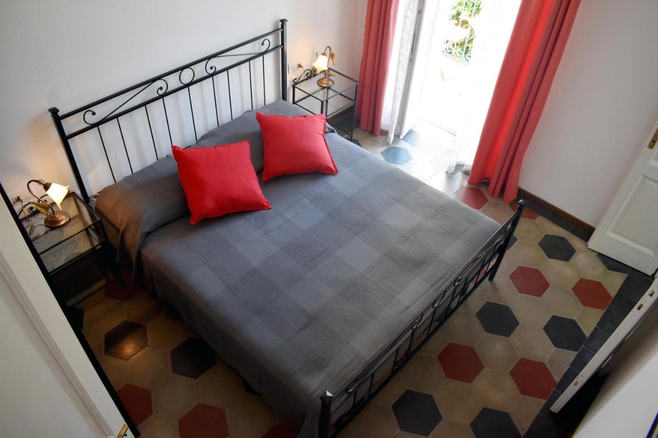 Agriturismo Conca Sandra - Farm Stay On Lake Como Perledo Exterior photo