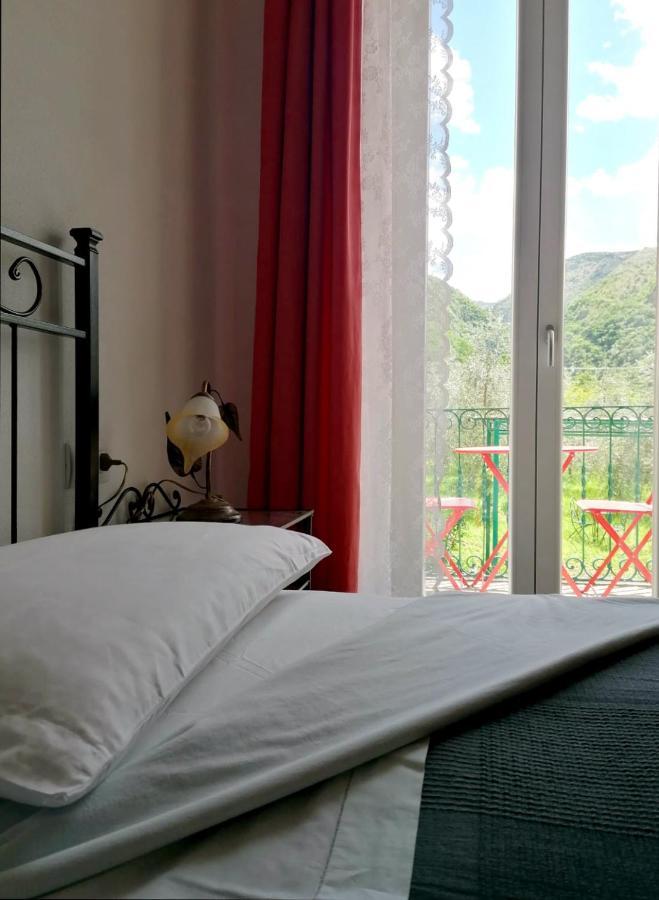 Agriturismo Conca Sandra - Farm Stay On Lake Como Perledo Exterior photo